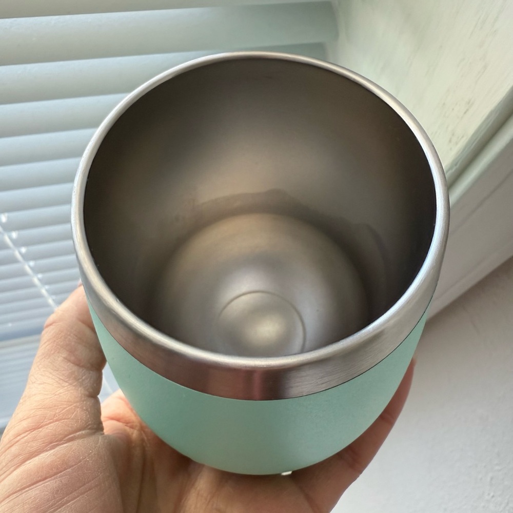 YETI Rambler 10 oz Wine Tumbler Vacuum Insulated Stainless Steel Seafoam - Picture 3 of 6